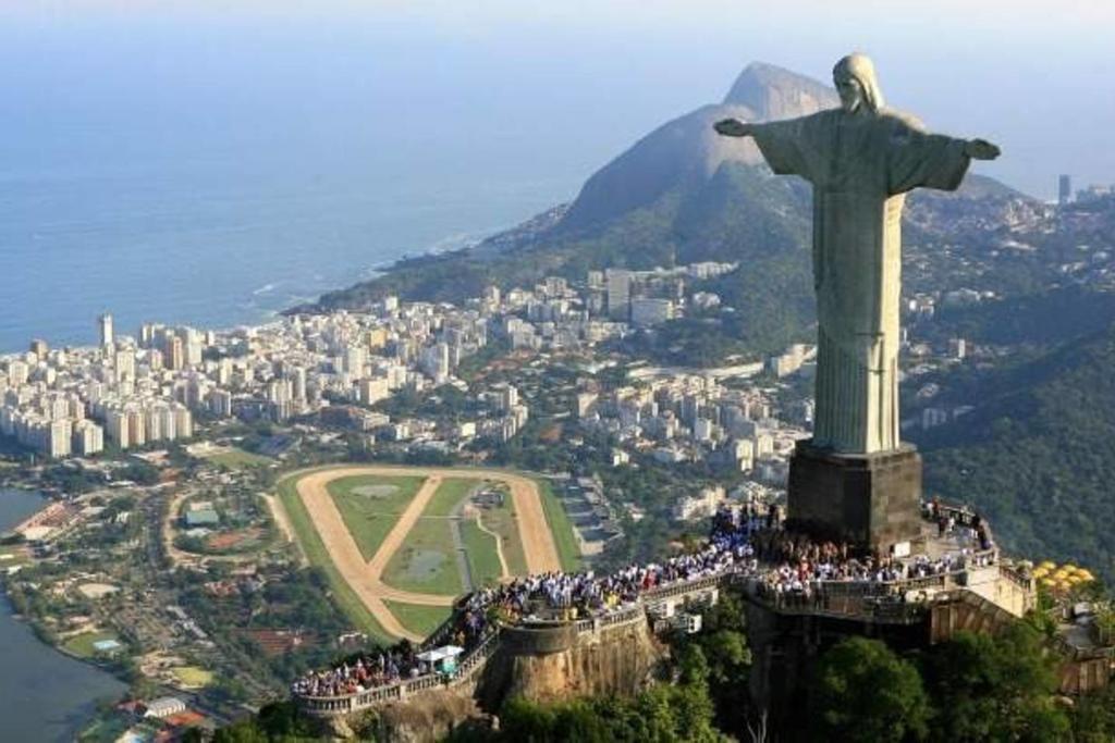 Quarto/suite Na Gavea *